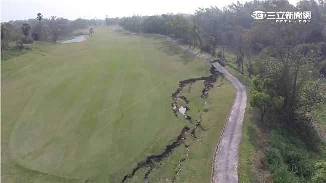 小三勝訴！元配須交6萬坪土地加1億