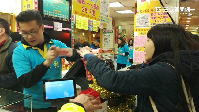  財神到！初五大樂透「百組百萬」獎
