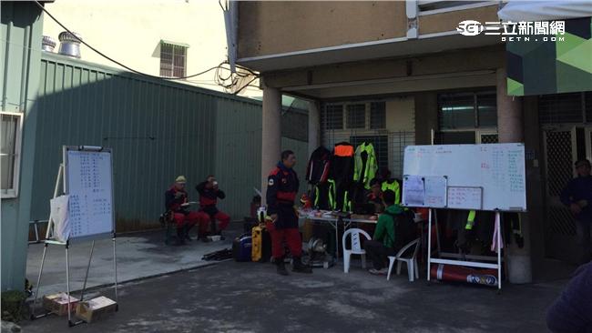 警消無地方休息　他們無私提供透天厝