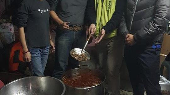 免費供熱湯麵　老闆：不讓災民沒飯吃