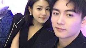 陳妍希,陳曉,過年（圖／翻攝自陳曉微博）