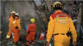 台南,地震,災民-翻攝自賴清德臉書