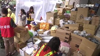 沒良心！「災蟲」扮受災戶搶物資募款