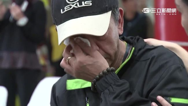 鄭凱中夫妻罹難　阿公不敢告訴小姊妹