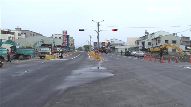 出動6百人趕工　永大路今晨恢復通車