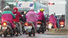 台北市忠孝橋、通車、行車、塞車、路況