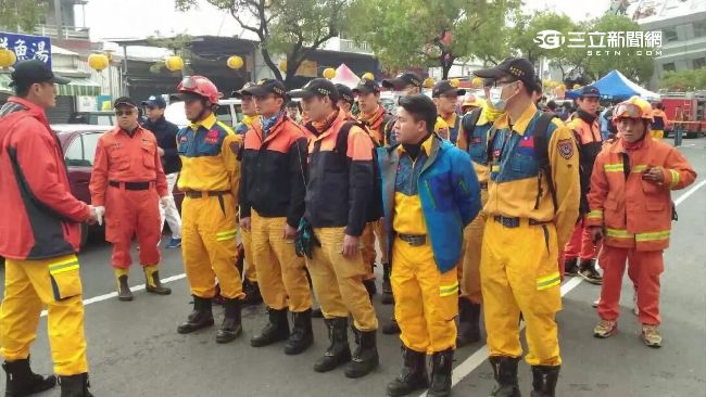 昔被救今救人　921災民成特搜員