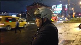 柯文哲戴安全帽視察北門（圖都發局提供）