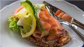 魚-Susanne Nilsson-https://www.flickr.com/photos/infomastern/16331561463