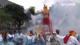 一炸見紅！台東炸寒單　市長額頭濺血