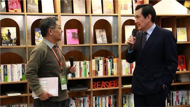 馬逛書展禁擺太陽花？承辦人員嗆撤下