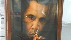 ▲俄國街頭的歐巴馬反菸海報。（圖／翻攝自Dmitry Gudkov臉書）
