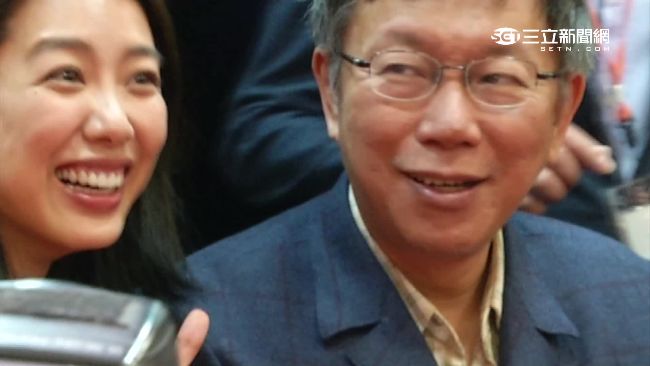 攝影機拍名模全跑光　柯P：見色忘友