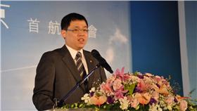 張國煒,長榮,接班人
圖／翻攝自百度百科
http://image.baidu.com/search/detail?ct=503316480&z=0&ipn=d&word=%E5%BC%B5%E5%9C%8B%E7%85%92&step_word=&pn=11&spn=0&di=318662348961&pi=&rn=1&tn=baiduimagedetail&is=&istype=2&ie=utf-8&oe=utf-8&in=&cl=2&lm=-1&st=-1&cs=574537001%2C3392257675&os=1133047759%2C625779995&simid=4131093498%2C710255430&adpicid=0&ln=1126&fr=&fmq=1455845208345_R&ic=0&s=undefined&se=&sme=&tab=0&width=&height=&face=undefined&ist=&jit=&cg=&bdtype=15&objurl=http%3A%2F%2Fwww.kweb.asia%2Fmgmt%2Fphoto_image_mgmt%2Flist_img%2F1297%2Fw1210fc_86.JPG&fromurl=ippr_z2C%24qAzdH3FAzdH3Fooo_z%26e3Bhojk_z%26e3BwftwAzdH3Fri5p5_t42AzdH3Ffi5oAzdH3F8dl0&gsm=0