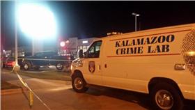 密西根州槍擊案（圖／擷取自《woodtv》）