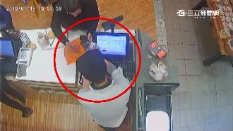 影／抽回大鈔騙找零　歹徒專找麵包店