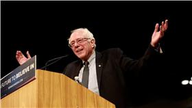 伯尼桑德斯
翻攝自bernie Sanders臉書
https://www.facebook.com/berniesanders/photos/pb.124955570892789.-2207520000.1456137360./968742913180713/?type=3&theater