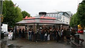 Angela Merkel, Maison Antoine（圖／翻攝自Maison Antoine臉書）