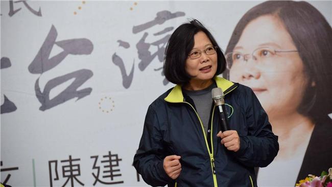 小英讚吳焜裕「絕對扛起不分區第一」