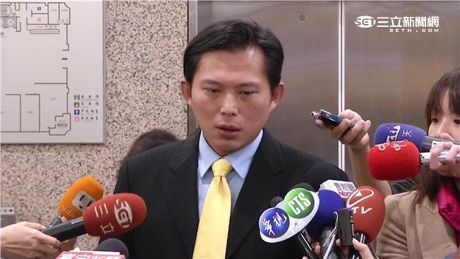 割闌尾遭罰　黃國昌批：柿子挑軟的吃