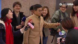 李正皓腥聞纏身！藍委避答忙快閃