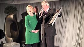 希拉蕊/李應元臉書