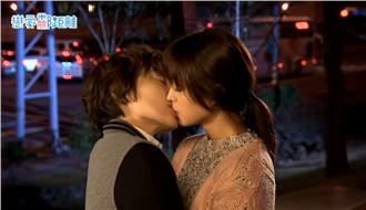 從女女「欣蔚戀」看華劇的第一個出櫃