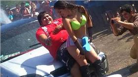 比基尼,show girl,洗車/每日星報