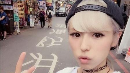 台日交流賽　正妹女星若槻千夏來開球