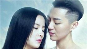 錯了性別不錯愛,微博