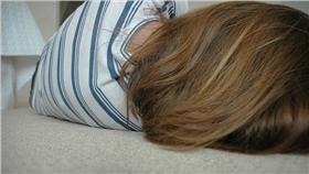 頭髮/flickr-Claire Gillman／
https://www.flickr.com/photos/47266610@N05/4465831048/in/photolist-7NCxZ3-2UyCef-7SjCGS-6Aj2b6-7SjBE9-7Sjz13-9dsPvL-BFvoiX-A7o7UK-wQntec-Csrm4P-xFGM9d-xkvjfA-xkvgg1-c8WqCj-x6h6Bq-xzN8mm-xMT4t4-67Z4cA-5rmBGR-7SgjNn-bkyMVL-nJUXSh-8qcaXW-dSwpT4-8q937v-8qcd99-8qcaHm-8qcf2W-eQGdNf-8q95vF-hJ4kgU-5nNbuJ-4uPVuJ-7pevbk-orM4jU-63JD4v-5thpD3-4wBH1s-4wBHgU-rZgdQK-BEsFRW-mDPKmX-focKwU-vmHHyT-91hFqe-vx2b9E-7f4AT9-BPYhpp-4fps9L