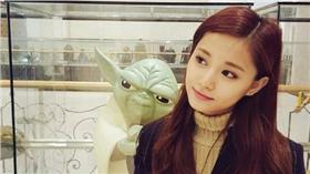 子瑜扮尤達
翻攝自TWICE臉書
https://www.facebook.com/JYPETWICE/photos/a.1592487524366356.1073741828.1577673735847735/1707708339510940/?type=3&theater