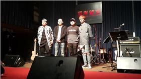 Under Lover、玖壹壹／臉書