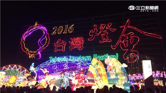 台灣燈會延至24點　台鐵加開2列車