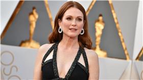 88屆奧斯卡金像獎頒獎典禮,奧斯卡,茱莉安摩爾,禮服,香奈兒,紅毯,星光大道／達志影像／美聯社