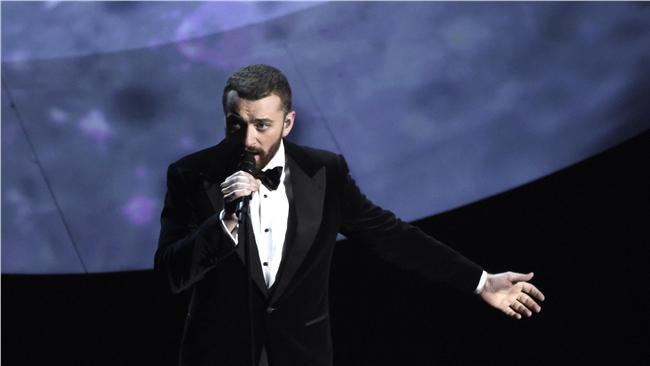 超震撼！山姆史密斯演唱007主題曲