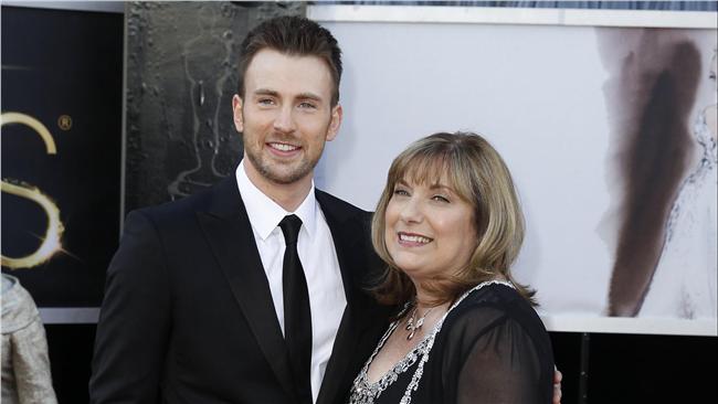 美國隊長糗遭姐姐爆料：從小就很煩