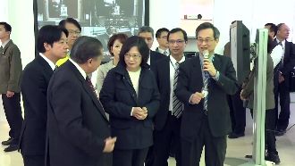 蔡英文見鄭崇華　提10年電價不大漲