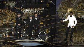 奧斯卡主持人Chris Rock種族歧視玩笑（圖／美聯社／達志影像）