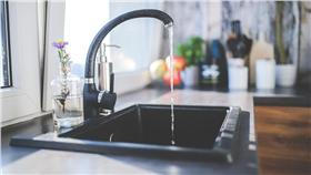 自來水,水龍頭（圖／pixabay提供）