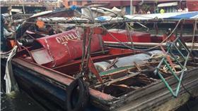 泰國曼谷通勤船爆炸（圖／翻攝自@kamPanz Twitter）