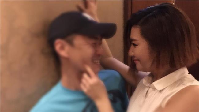 任家萱阿中離婚　華研：兩人財產獨立