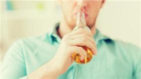 喝酒,喝醉 （圖／shutterstock／達志影像）