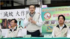 賴清德、疾管署長郭旭崧（圖／賴清德臉書）