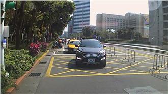 賽事封路擋救護車　柯P：少辦一點