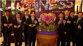 台南市長賴清德表示，0206地震使台南在過去一個月充滿哀傷不捨，市府期盼象徵花開富貴的國際蘭展，給予台南一個新的開始與祝福，讓台南市民能夠早日恢復正常生活。