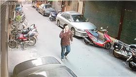 鄭男尾隨女高中生性騷得逞（翻攝畫面）