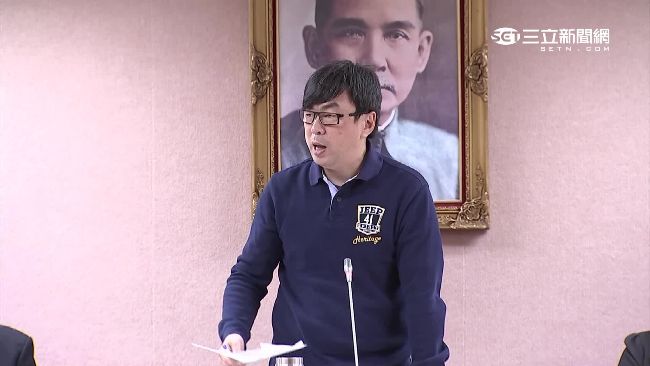 子瑜簽名桌怎處理？段宜康建議送給他