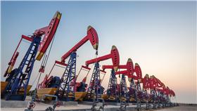 油價、石油、油田（圖／shutterstock／達志影像）