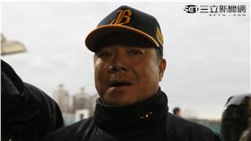 中信兄弟總教練吳復連（記者／王怡翔攝）